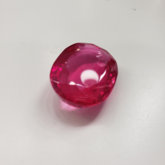Ruby gemstone - Picture 10 of 15
